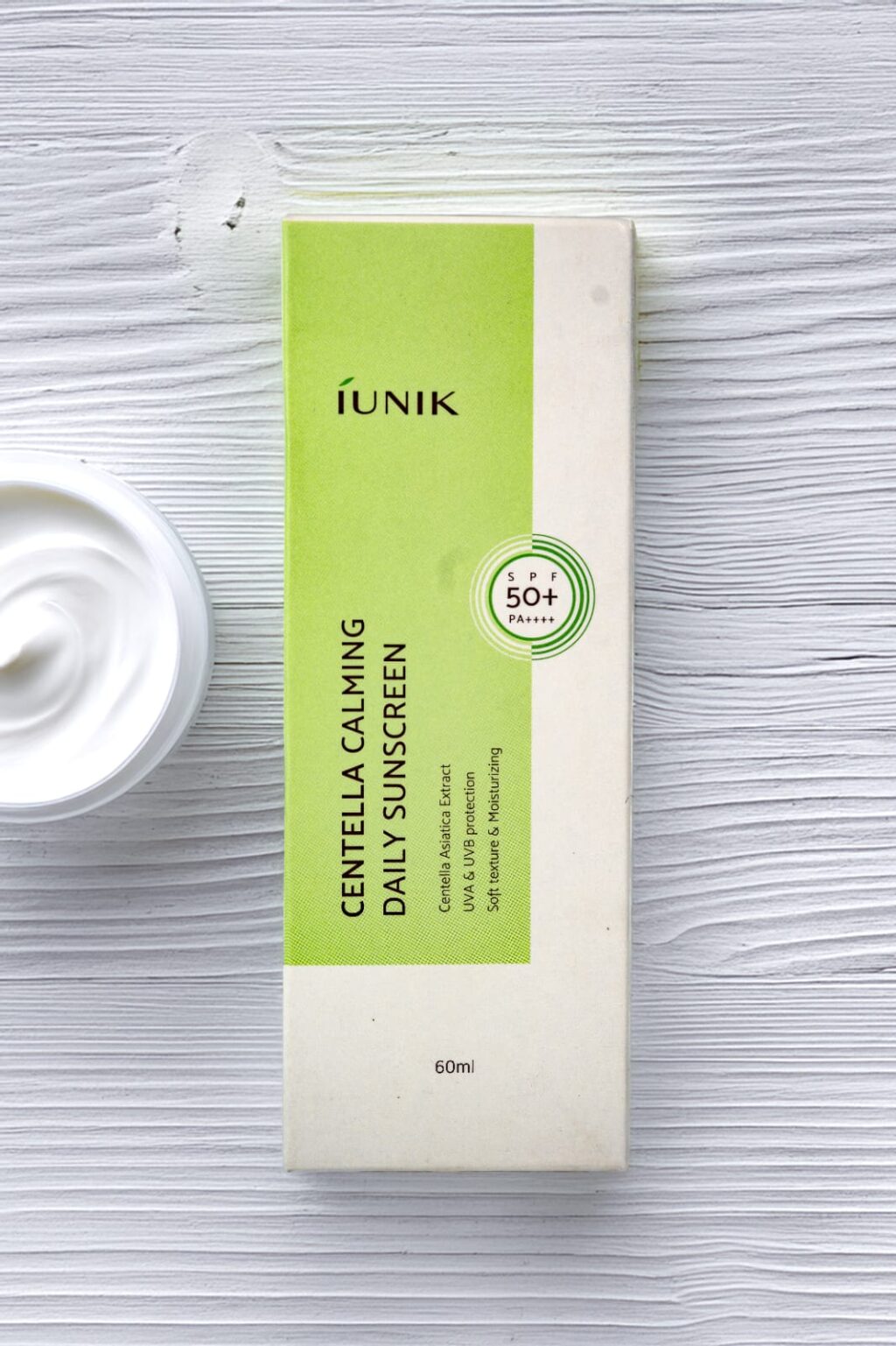 Iunik - Centella Calming Daily Sunscreen